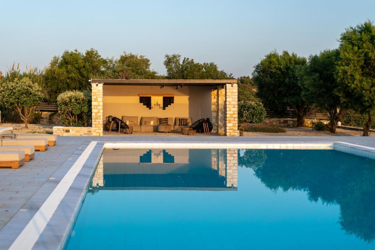 Ambassador Luxury Villas Santa Maria  Exterior photo